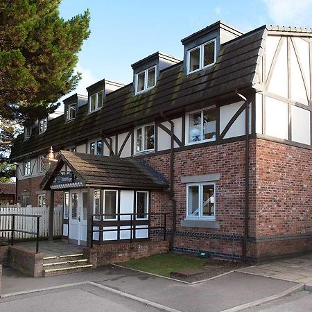 Travelodge Bournemouth Cooper Dean Екстериор снимка